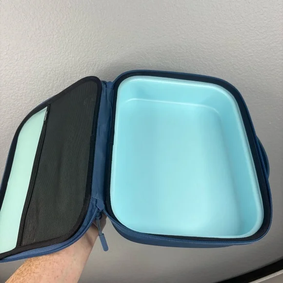 Hydro Flask Insulated Structured 5L Lunch Box - Picture 12 of 12